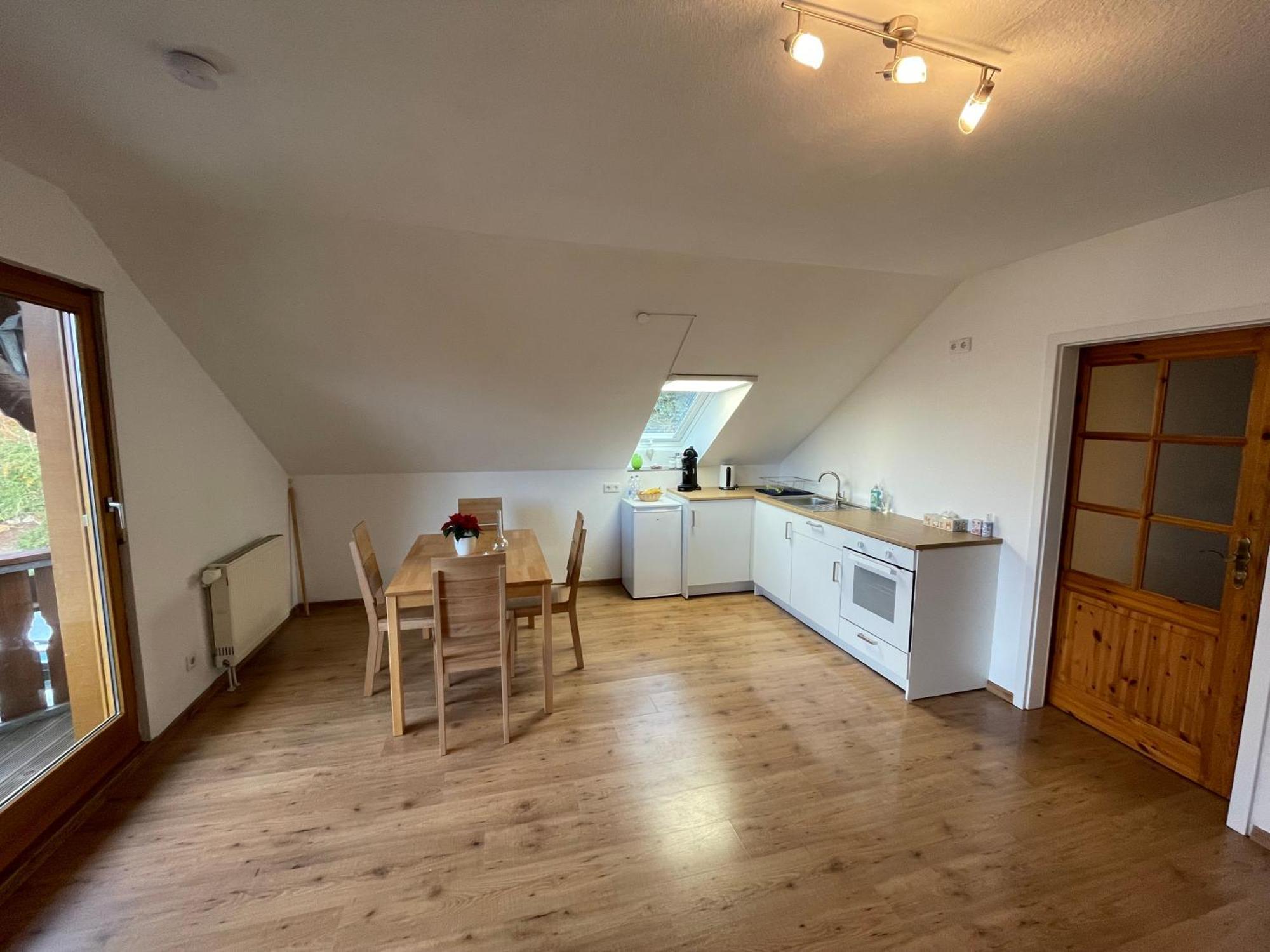 Ferienwohnung An Der Romantischen Strasse Direkt A3 Und A81 Eisingen  外观 照片